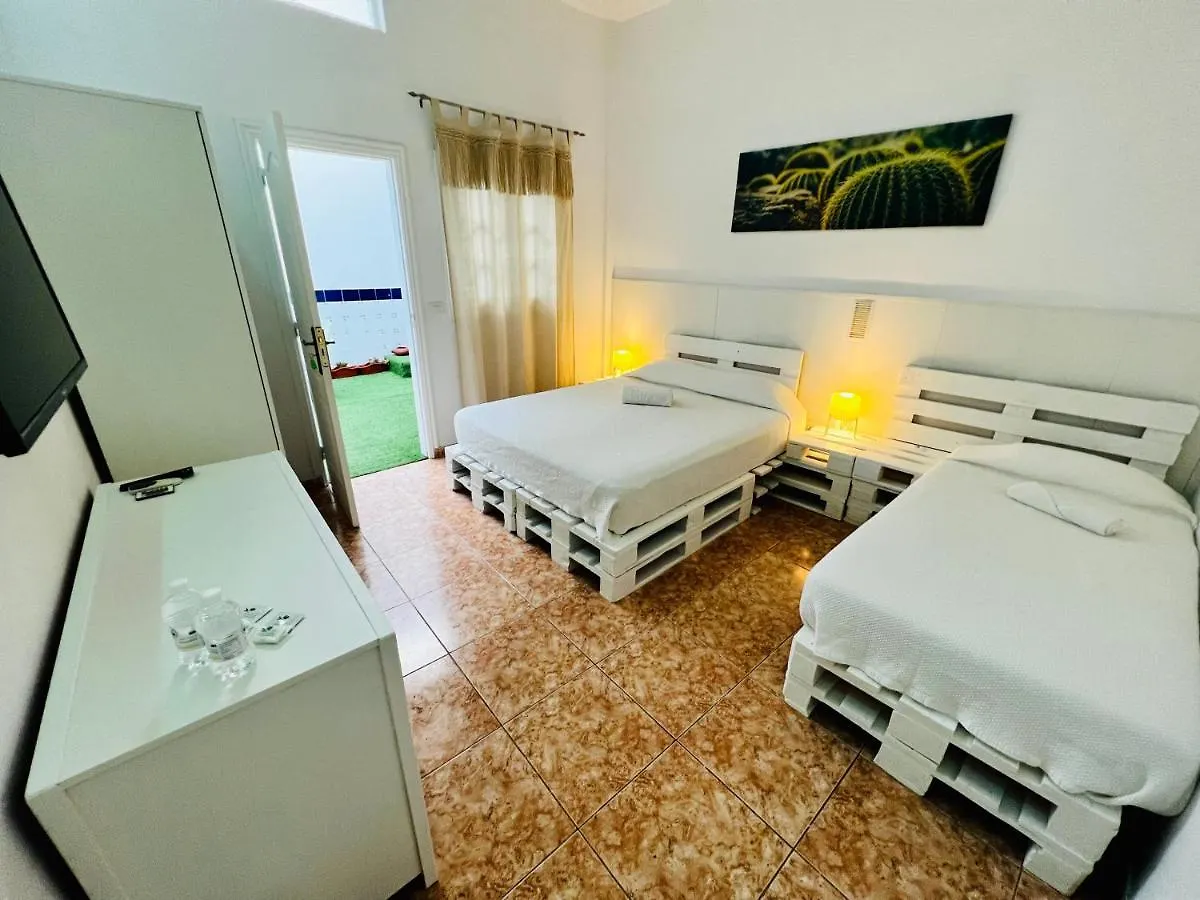 El Jardin De Iris Bed & Breakfast Santa Cruz de Tenerife